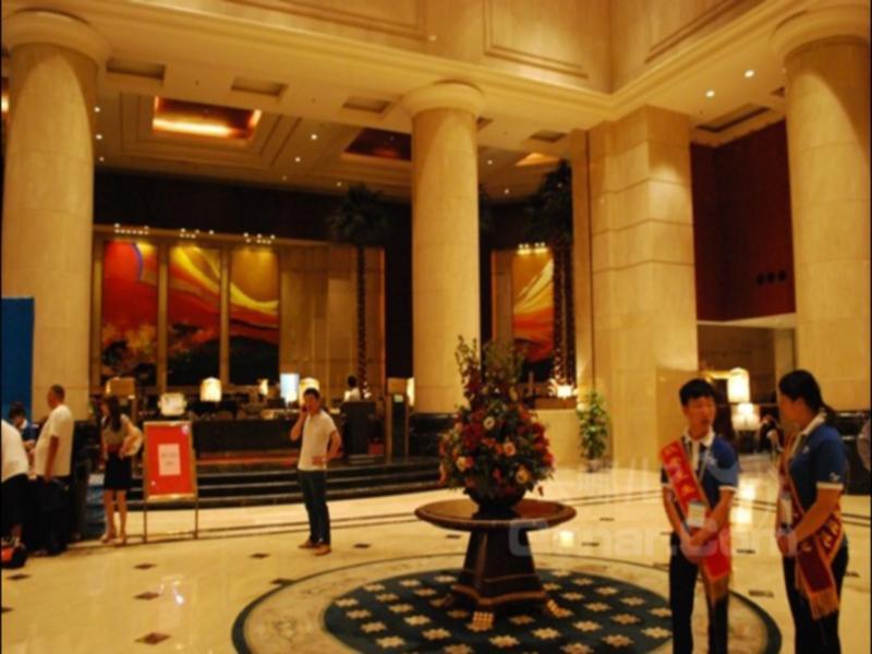 Shanghai Everbright International Hotel Kültér fotó